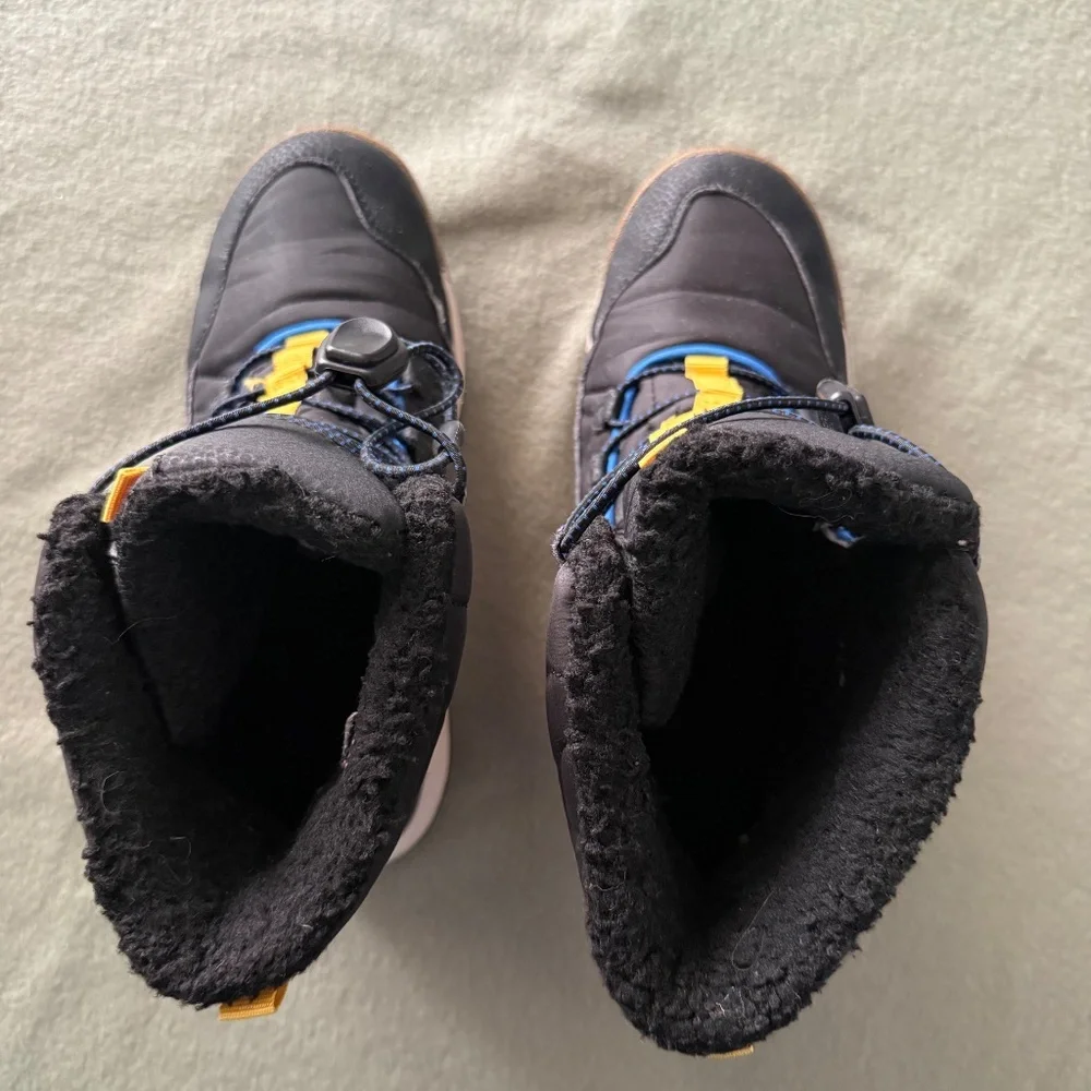 Merrell‎ Kids Snow Crush 3.0 Unisex Waterproof Boots Size 4M